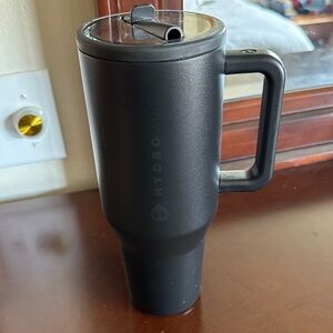HydroJug Matte Black Travel Tumbler with Handle 32oz